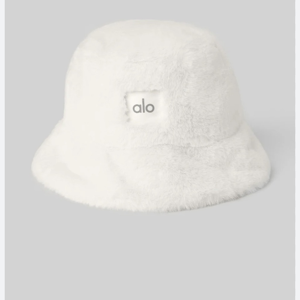 ALO Yoga White Fuzzy Hat